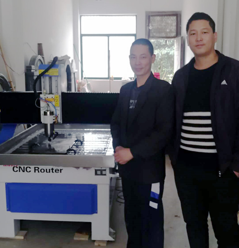 木工雕刻機與手工雕刻有什么區(qū)別？(圖4)